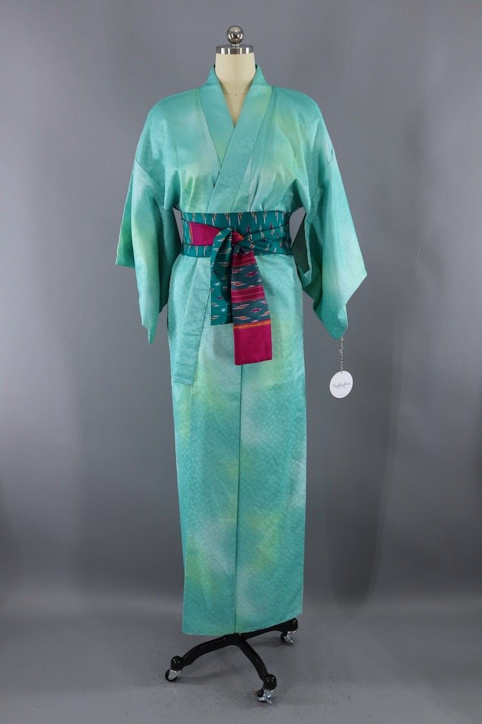 Vintage Aqua Blue Satin Kimono Robe – ThisBlueBird