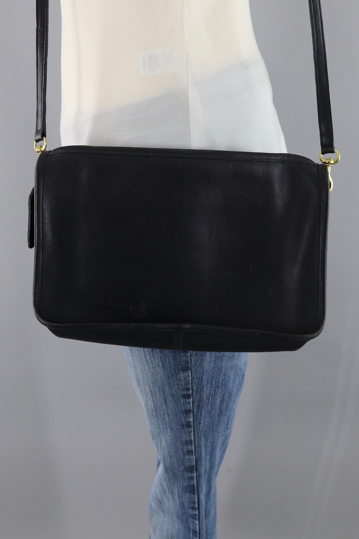 Cream Leather Coach handbag purse/satchel - Bags & Luggage - Spring, Texas  | Facebook Marketplace | Facebook