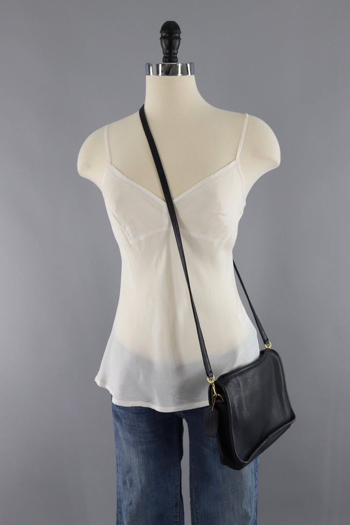 Vintage Black Leather Coach Crossbody Bag B2P 9455 - ThisBlueBird