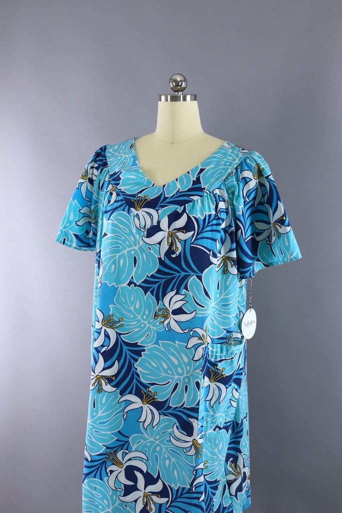 Vintage Blue Hawaiian Print Aloha Caftan Dress - ThisBlueBird