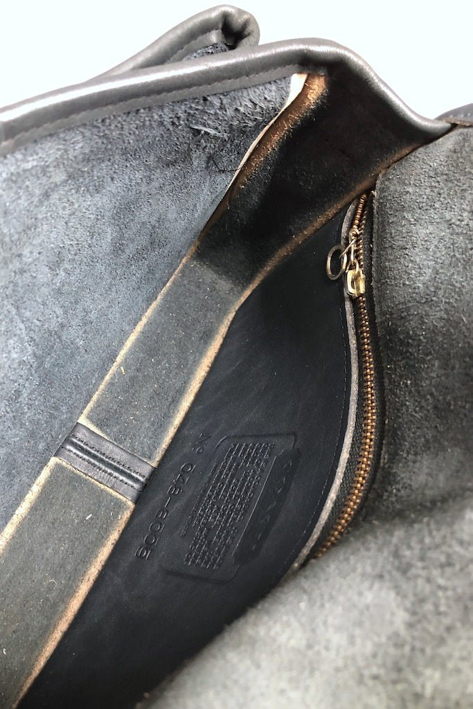 Vintage Black Leather Coach Crossbody Bag B2P 9455 – ThisBlueBird