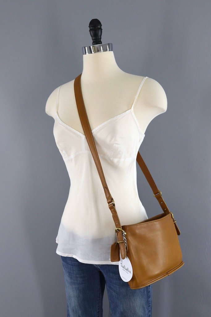 COACH Vintage Equestrian Slim Crossbody Shoulder Bag Navy Blue Leather 9802  RARE