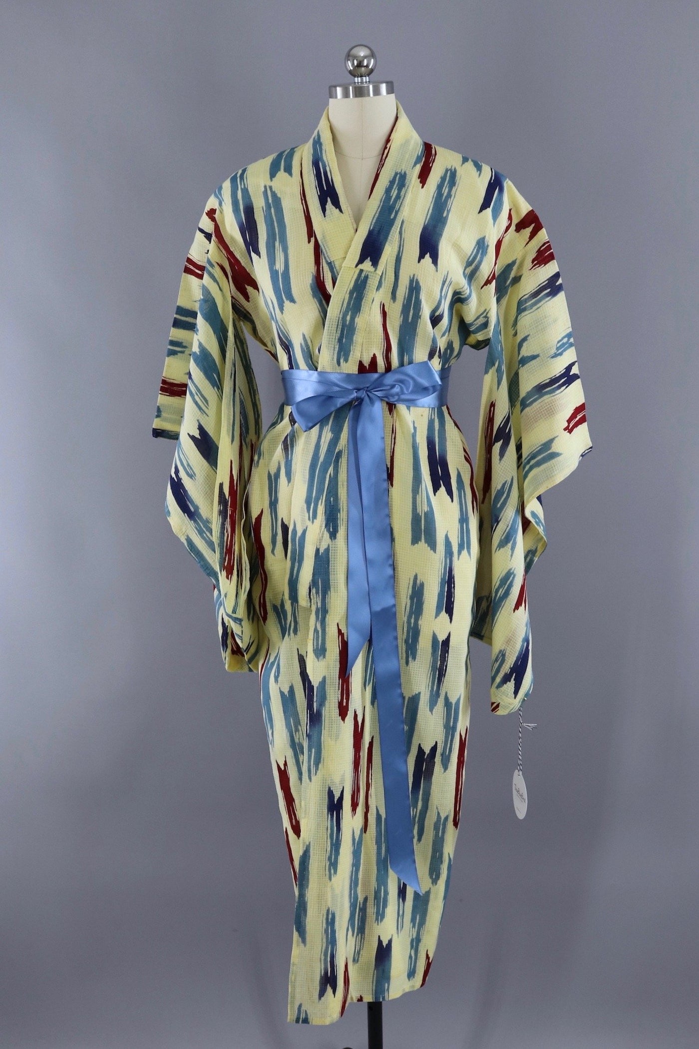 Vintage Cotton Kimono Yukata Robe / Yellow and Blue Arrows - ThisBlueBird