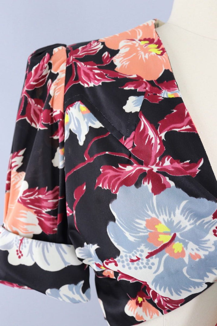 Vintage Cropped Blouse / Black Floral Print - ThisBlueBird