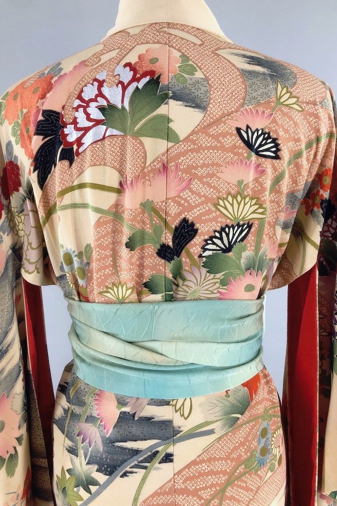 Vintage Ivory and Black Peony Floral Silk Kimono Robe-ThisBlueBird - Modern Vintage