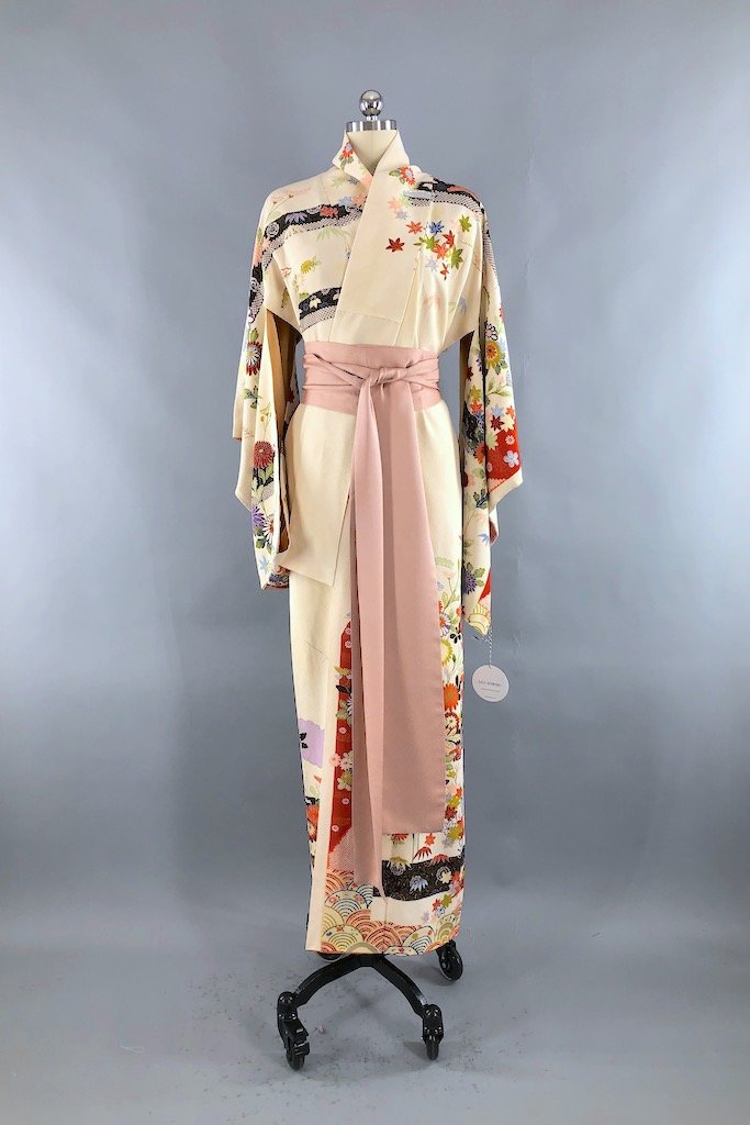 Vintage Ivory & Black Floral Silk Kimono Robe-ThisBlueBird - Modern Vintage