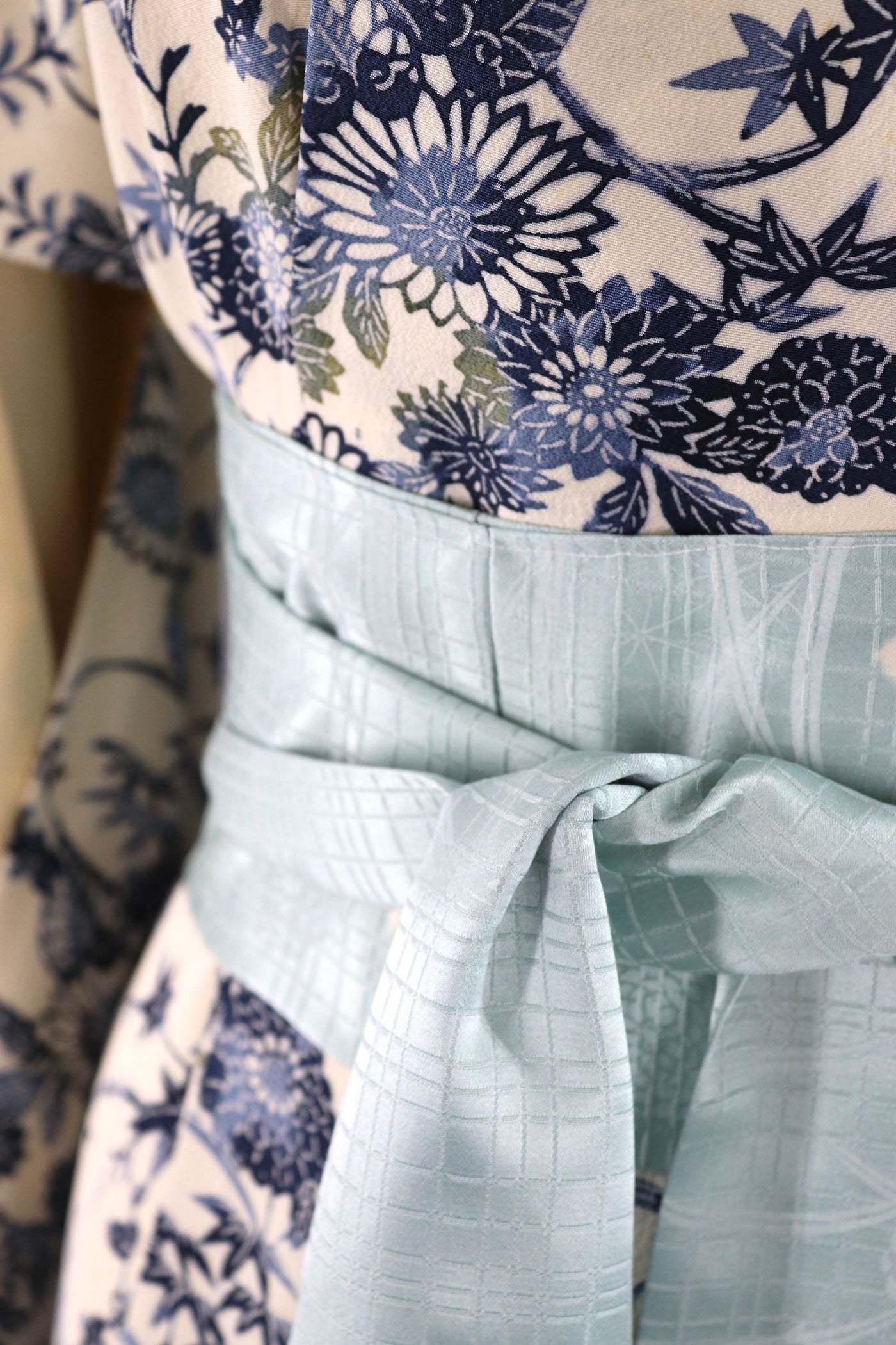 Vintage Ivory & Blue Floral Silk Kimono-ThisBlueBird - Modern Vintage
