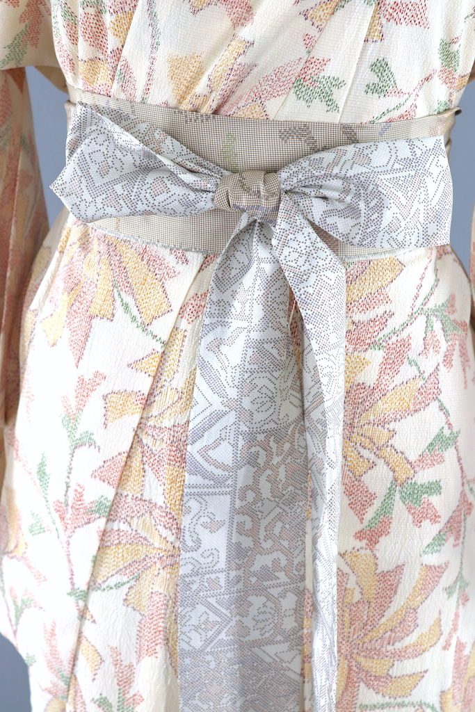 Vintage Ivory Ikat Silk Kimono Robe-ThisBlueBird - Modern Vintage