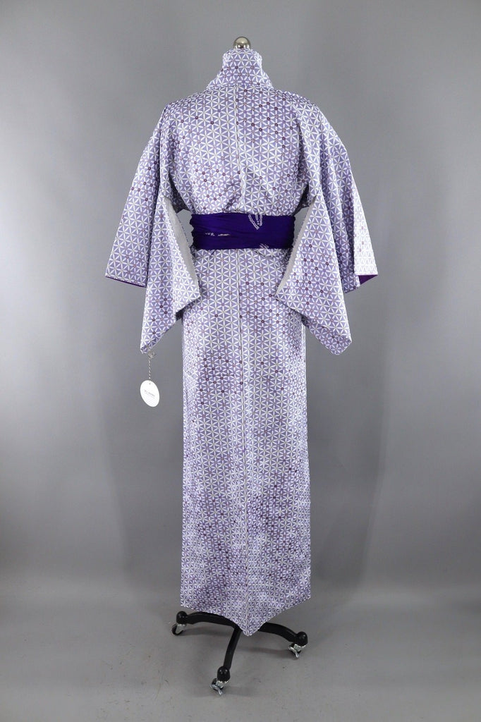 Vintage Kimono Robe / Lavender Purple Floral Print - ThisBlueBird