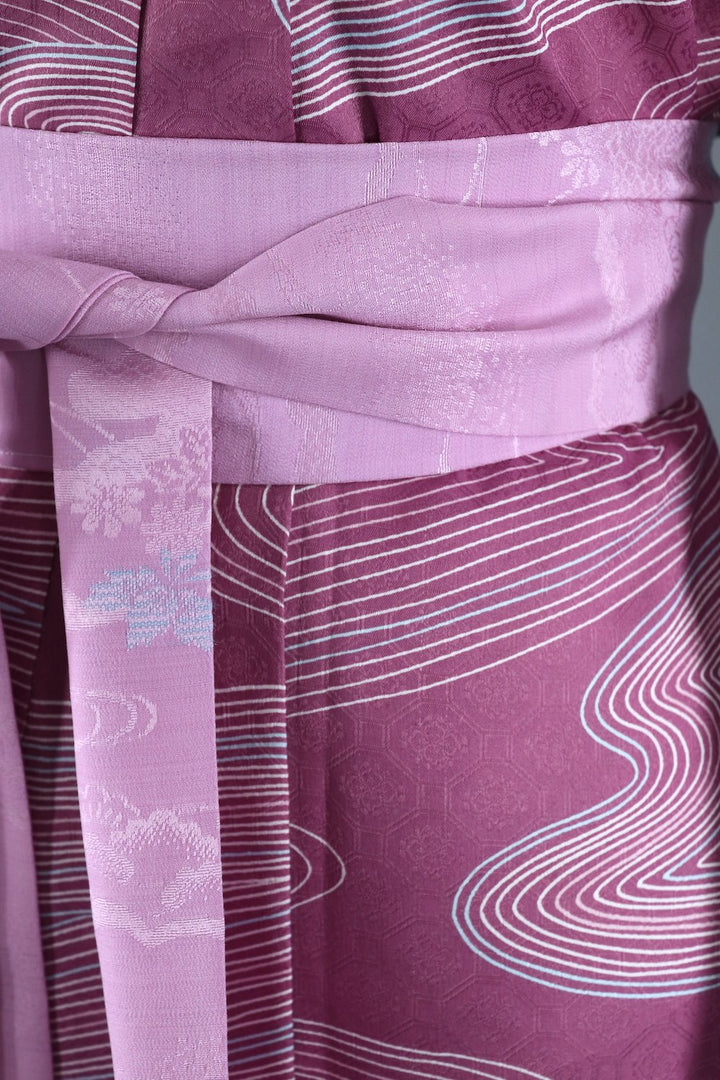 Vintage Kimono Robe / Purple Waves of Majesty - ThisBlueBird