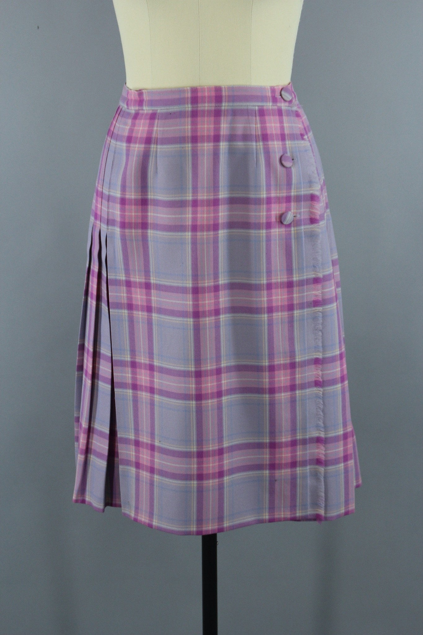Vintage Lavender Pink Plaid Wool Kilt Skirt by Surrey Classics - ThisBlueBird
