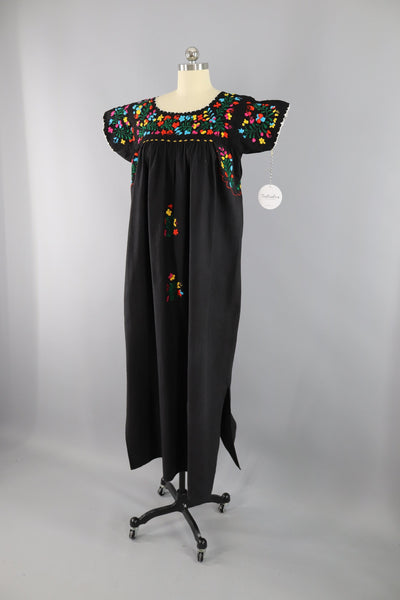 Vintage Mexican Dress / Oaxacan Embroidered Caftan / Black Cotton Huipil - ThisBlueBird