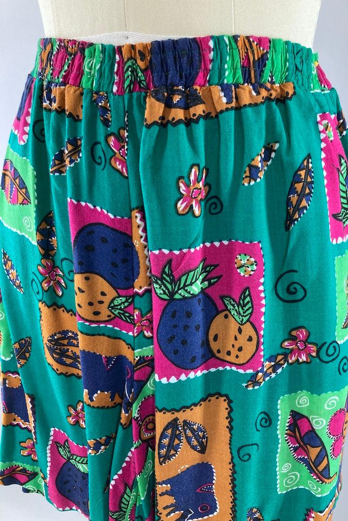 Vintage Novelty Print Bermuda Shorts-ThisBlueBird