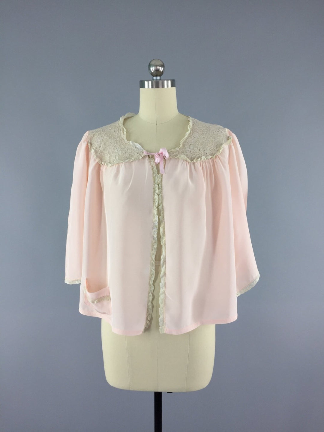 Vintage Pink Bed Jacket / 1940s - ThisBlueBird