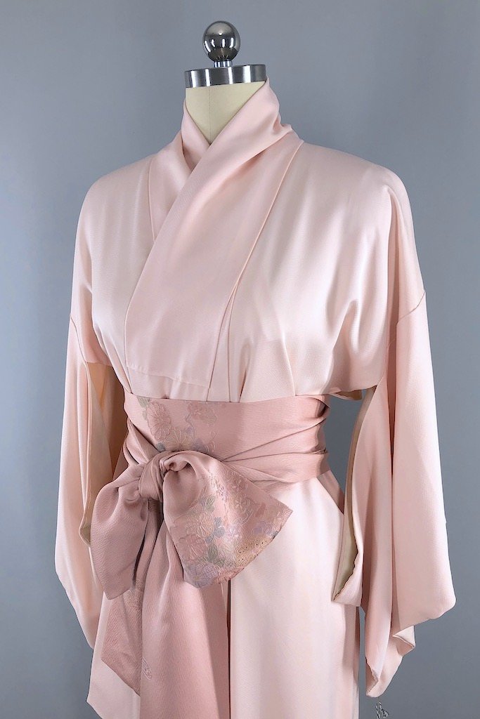 Vintage Pink Lavender Floral Silk Kimono Robe ThisBlueBird vintage-pink-lavender-floral-silk-kimono-robe-thisbluebird