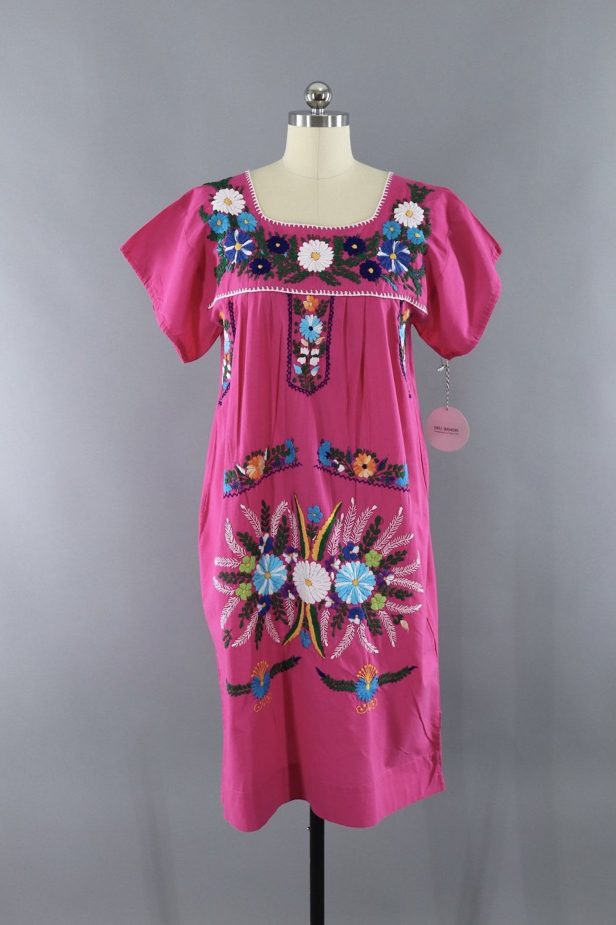 Vintage Pink Mexican Oaxaca Embroidered Dress – ThisBlueBird