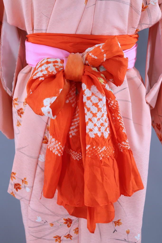 Vintage Pink & Red Satin Kimono Robe ThisBlueBird
