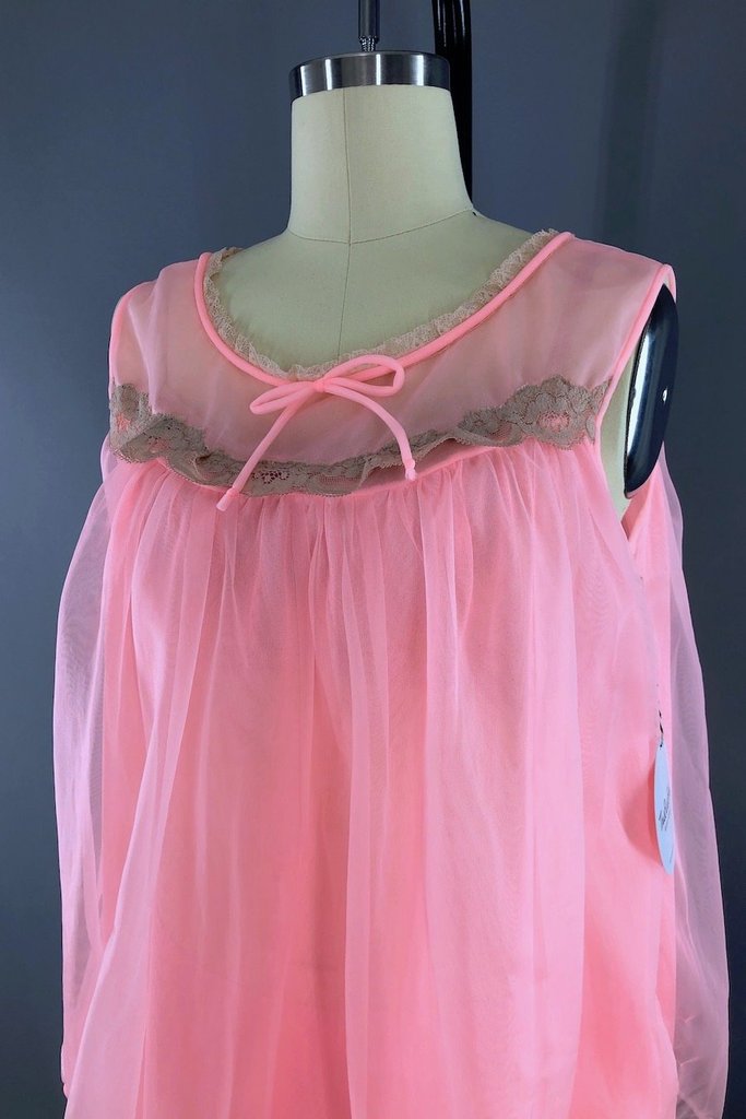 Open-Front Lace and Mesh Nightie | la Open-Front Lace and Mesh Nightie | la