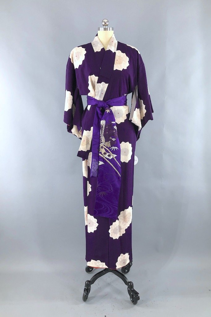 Vintage Purple Floral Silk Kimono Robe – ThisBlueBird