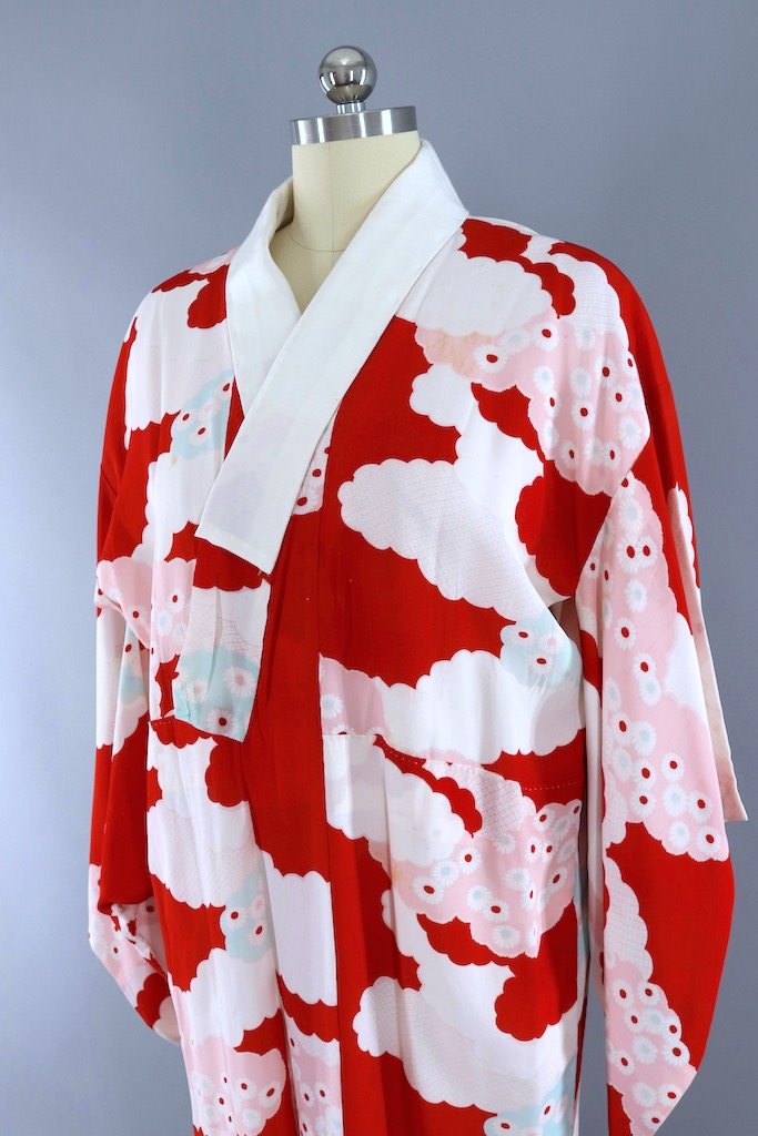 Vintage Red Clouds Silk Kimono Robe – ThisBlueBird
