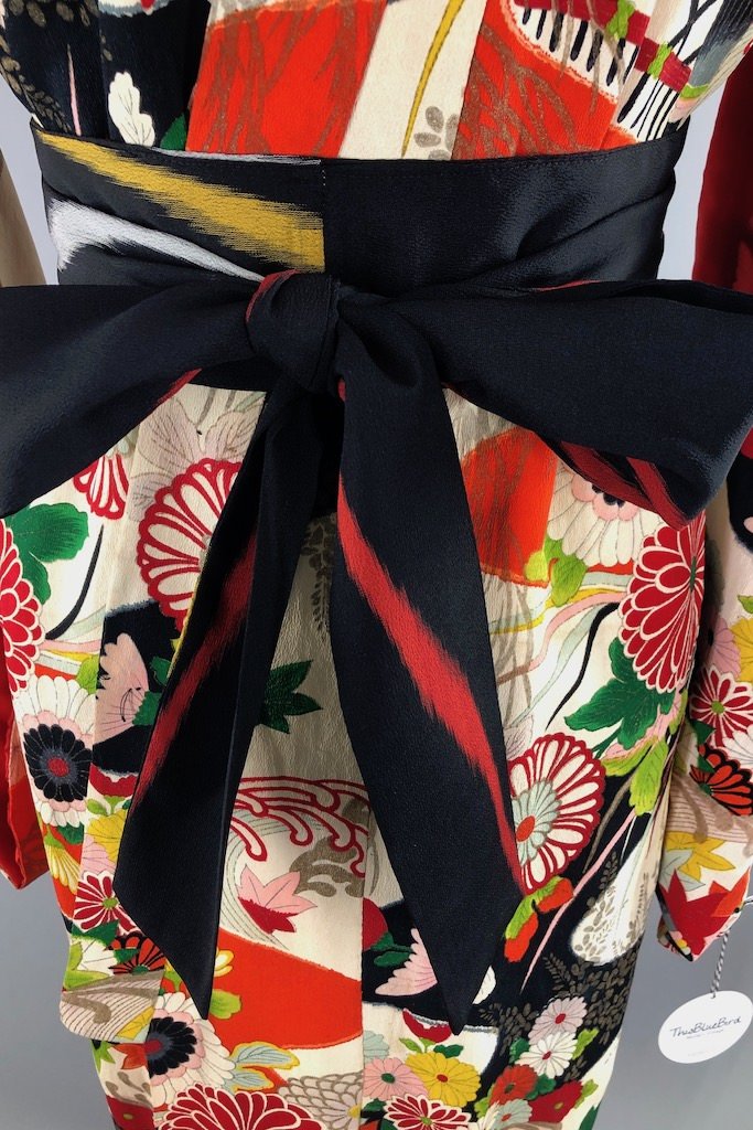 Vintage Red &amp; White Silk Kimono Robe-ThisBlueBird - Modern Vintage