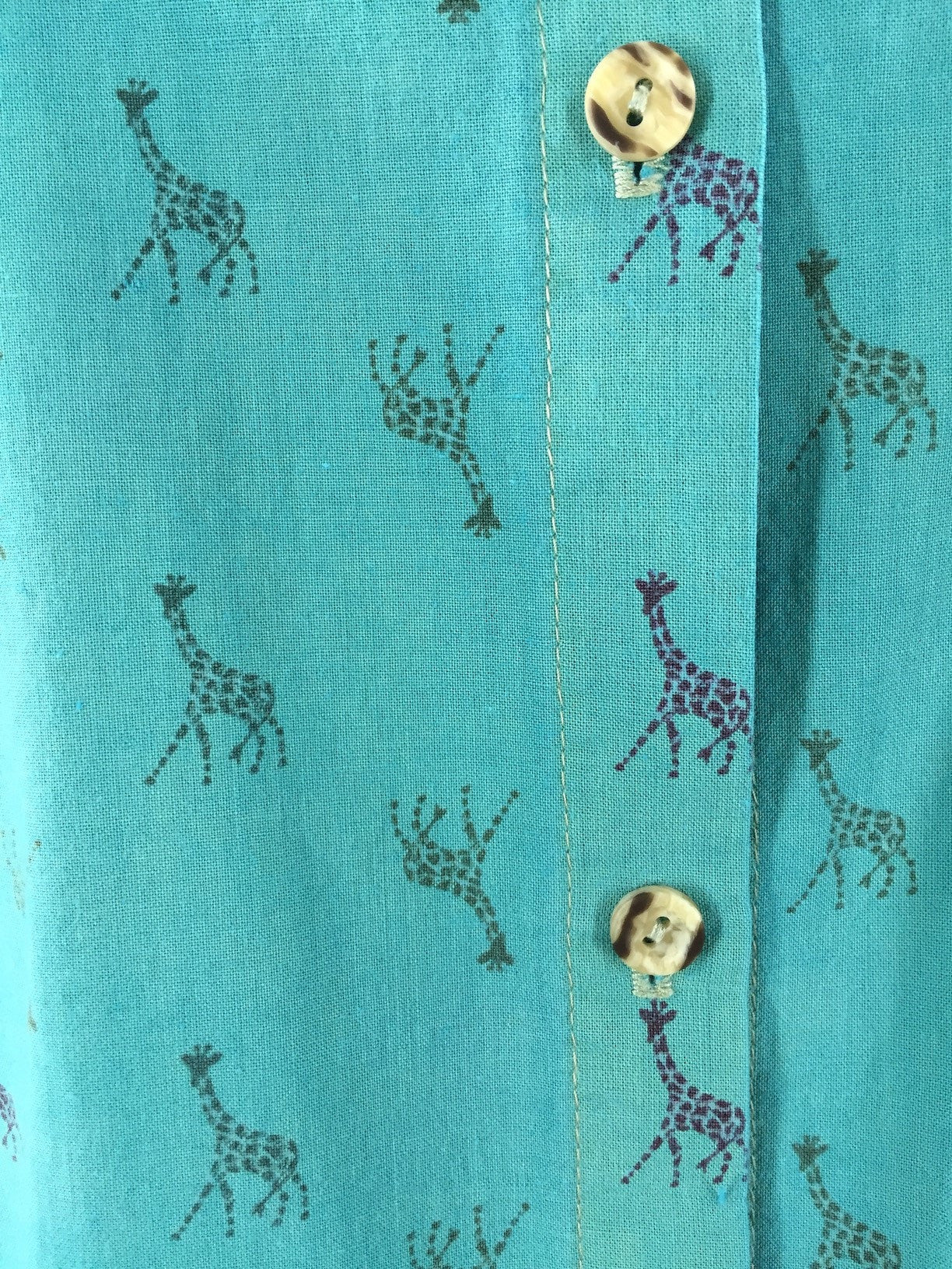 Vintage Safari Shirt / Giraffe Novelty Print - ThisBlueBird