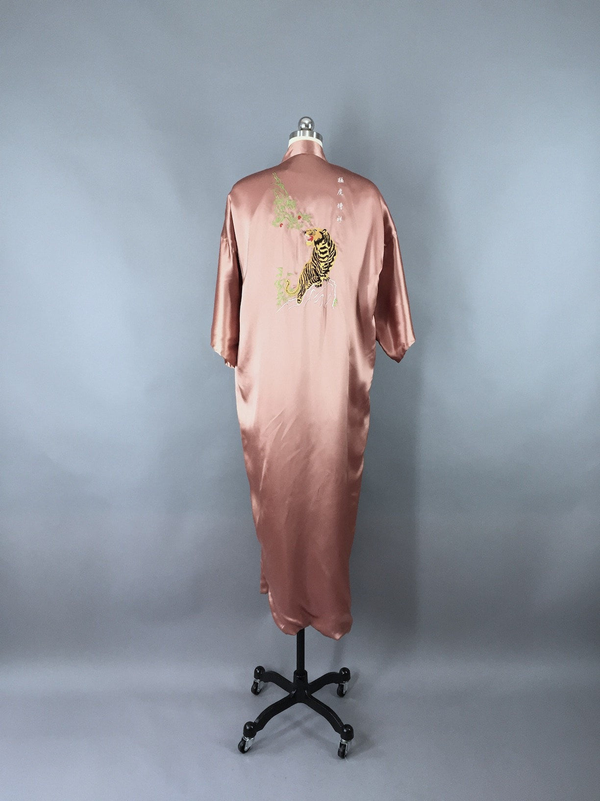 Vintage Satin Kimono Robe / Tiger Embroidery - ThisBlueBird