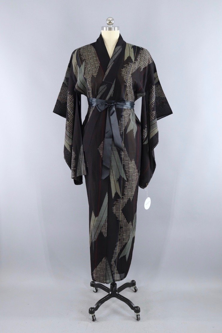 Vintage Silk Kimono Robe / Black Georgette - ThisBlueBird