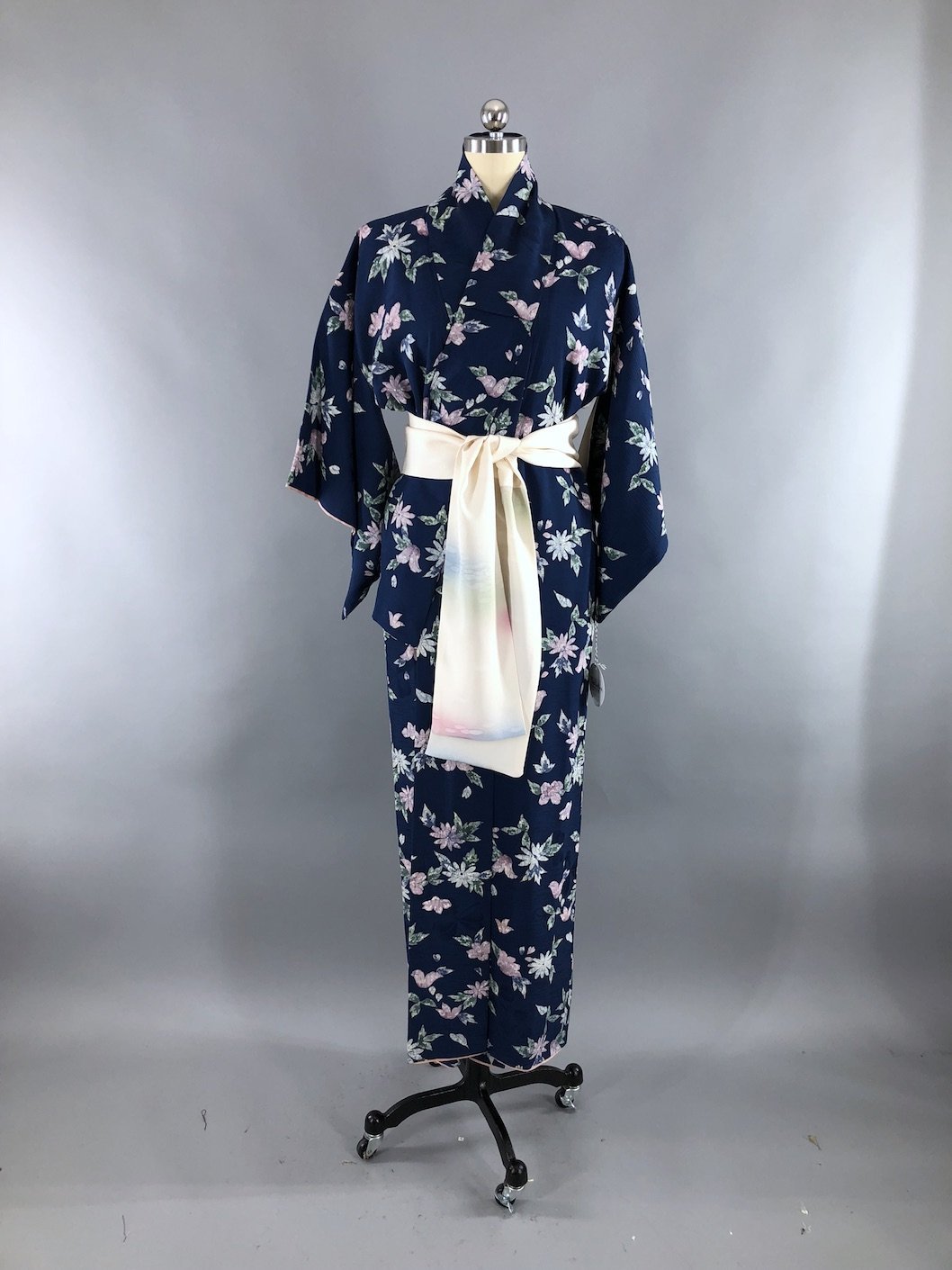 Vintage Silk Kimono Robe / Blue Batik Floral & Shamrocks - ThisBlueBird
