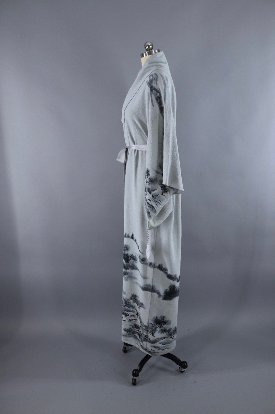 Vintage Silk Kimono Robe - Dove Grey Trees Print - ThisBlueBird