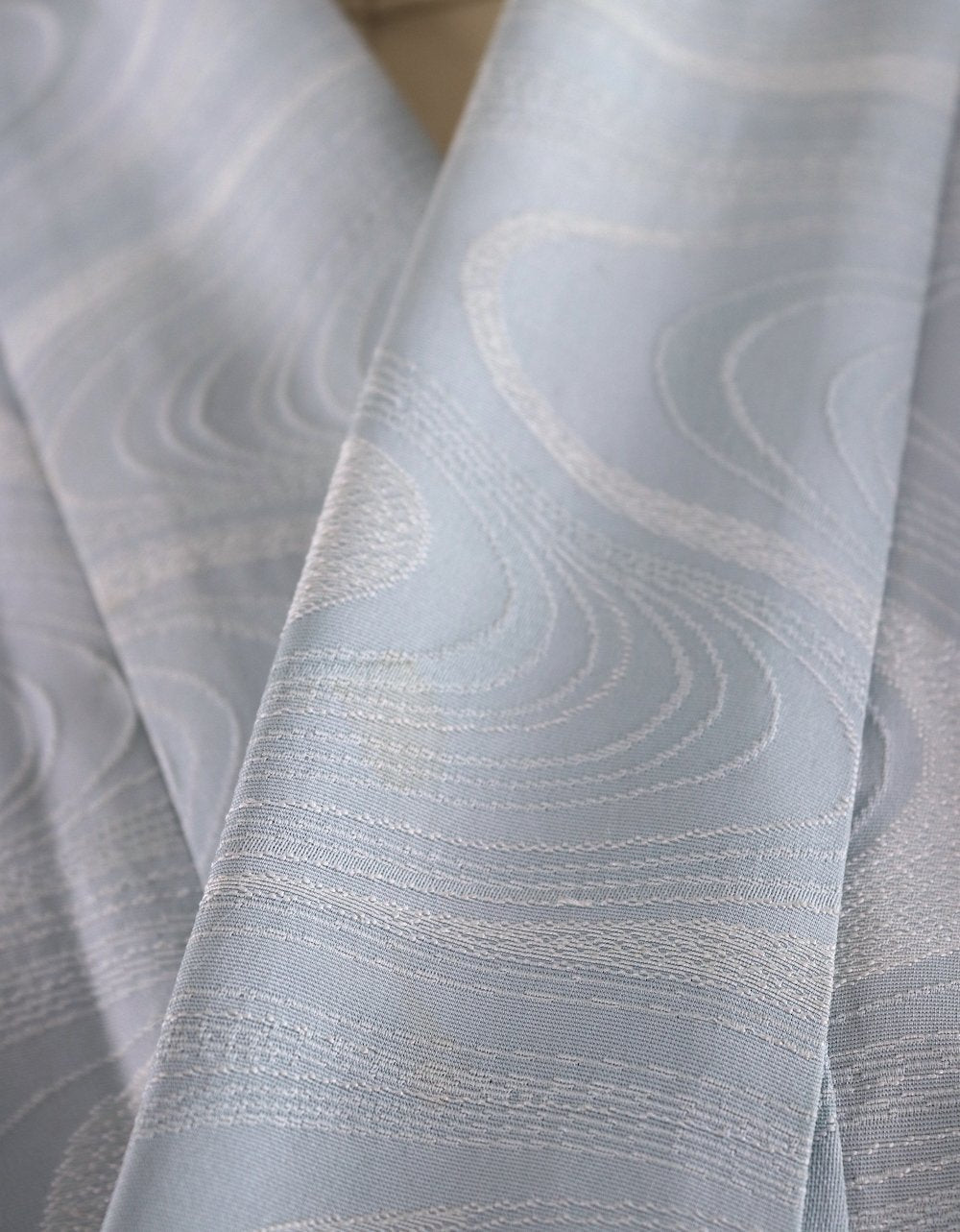 Vintage Silk Kimono Robe / Ice Blue Waves - ThisBlueBird