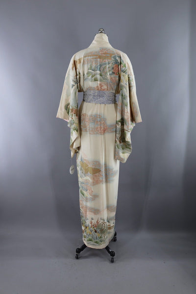 Vintage Silk Kimono Robe / Ivory and Blue Pagodas - ThisBlueBird