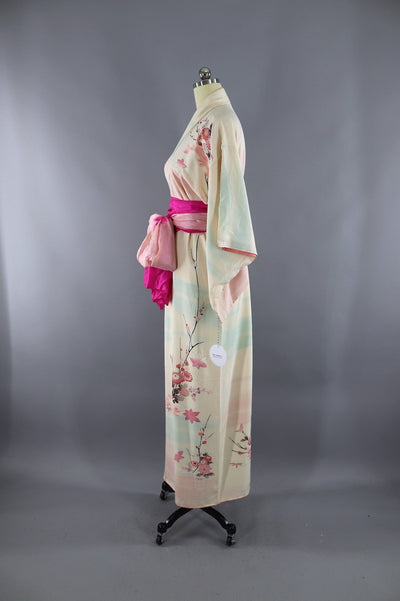 Vintage Silk Kimono Robe / Ivory and Pink Floral Print - ThisBlueBird