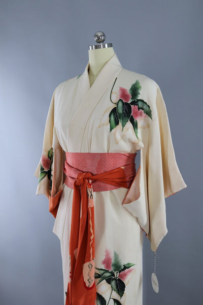 Vintage Silk Kimono Robe / Ivory Hydrangea Floral Print - ThisBlueBird