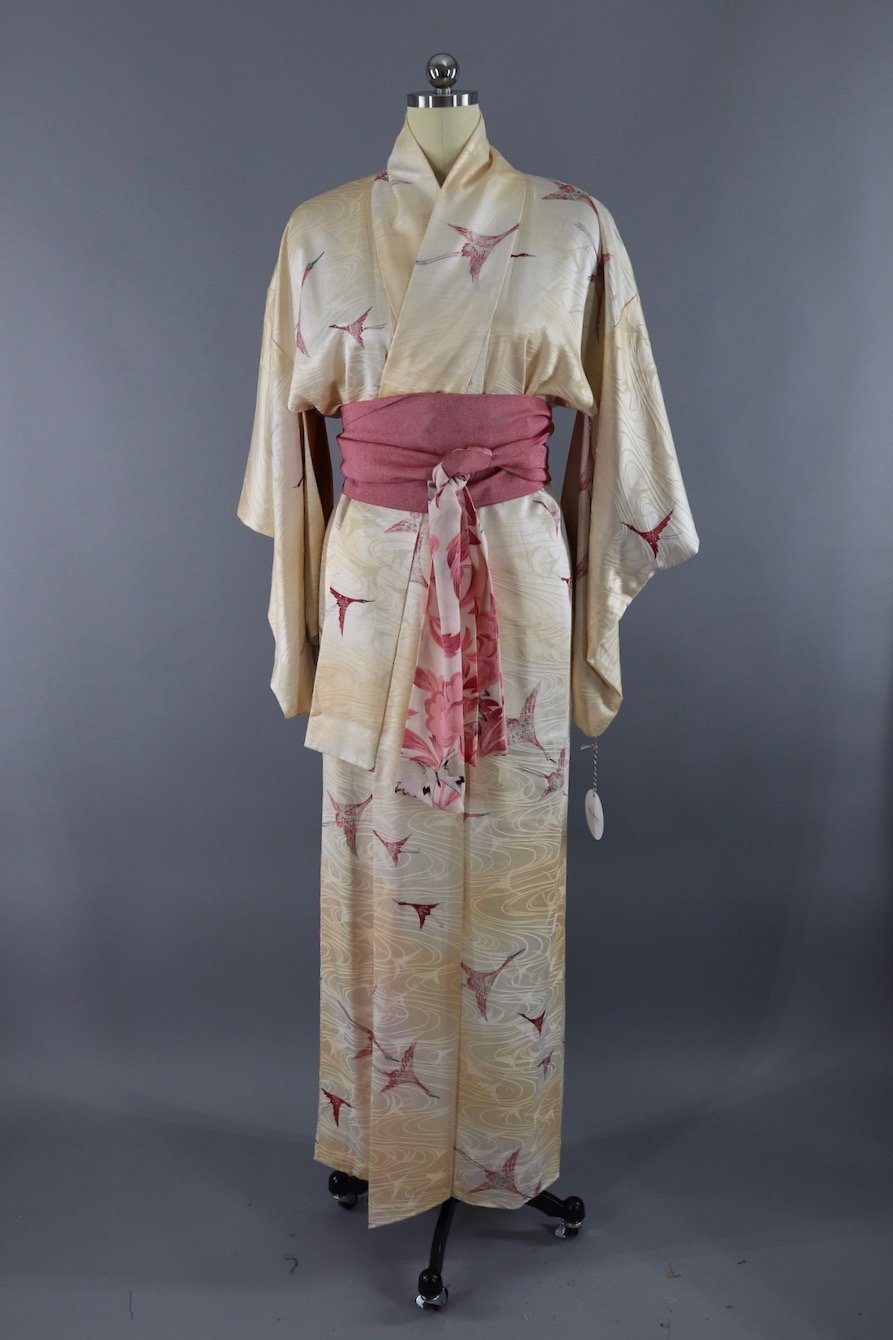Vintage Silk Kimono Robe / Ivory &amp; Pink Flying Cranes - ThisBlueBird