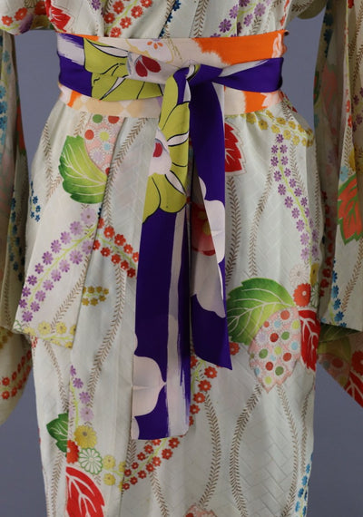 Vintage Silk Kimono Robe / Ivory Rainbow Wisteria Floral - ThisBlueBird