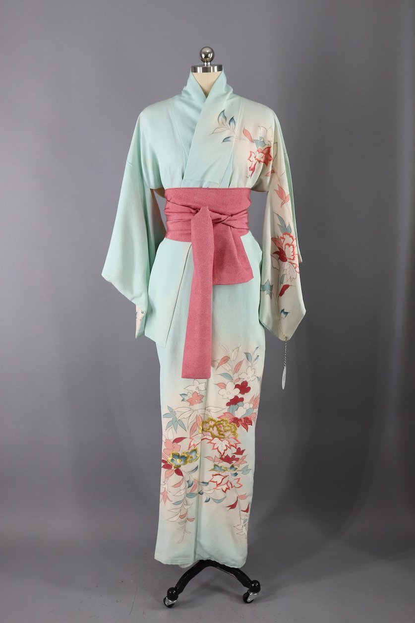 Vintage Silk Kimono Robe / Light Blue and Pink Embroidered Floral Prin ...
