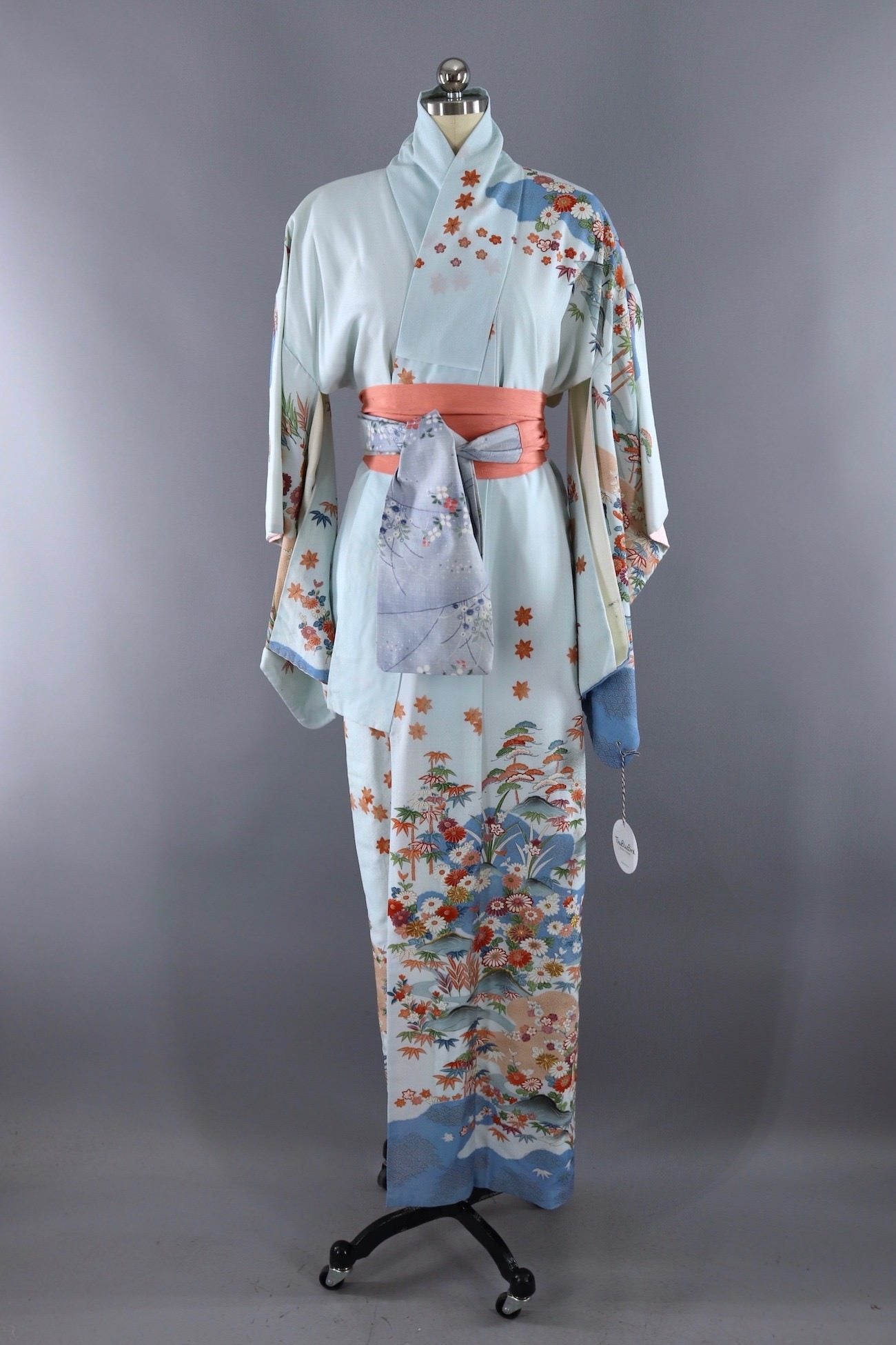 Vintage Silk Kimono Robe / Light Blue and Pink Floral - ThisBlueBird