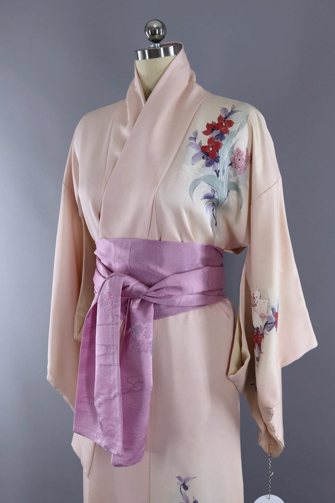 Vintage Silk Kimono Robe / Light Pink Floral Print - ThisBlueBird