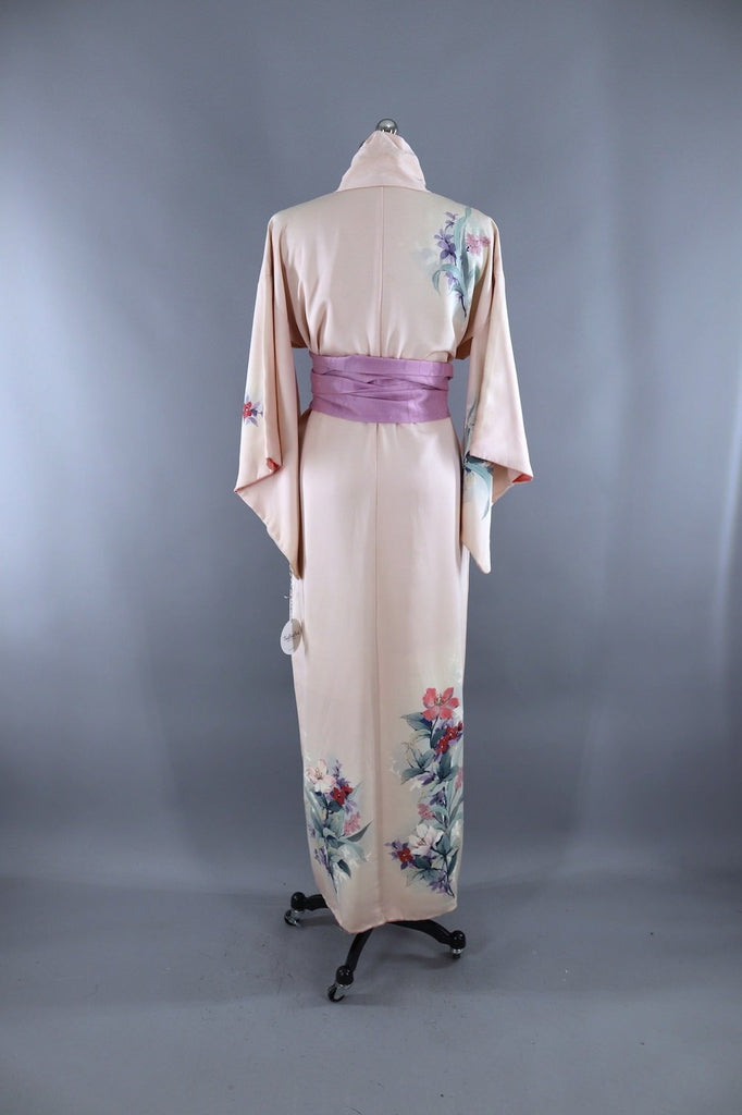 Vintage Silk Kimono Robe / Light Pink Floral Print - ThisBlueBird
