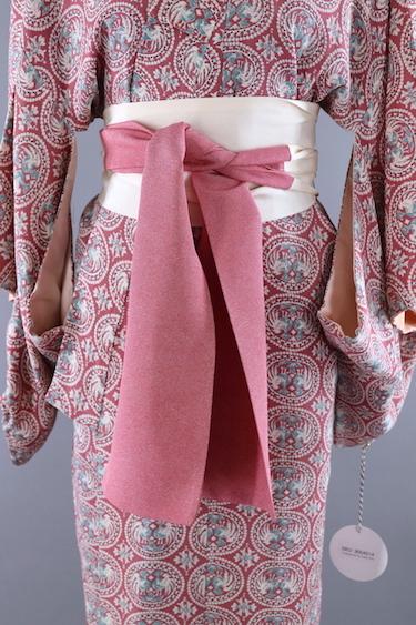 Vintage Silk Kimono Robe / Mauve Pink Roosters - ThisBlueBird