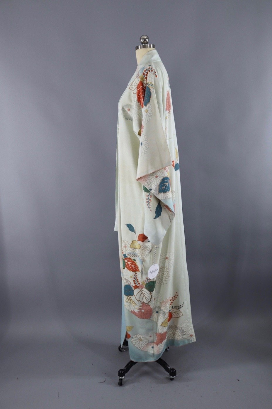 Vintage Silk Kimono Robe / Pale Blue Floral - ThisBlueBird