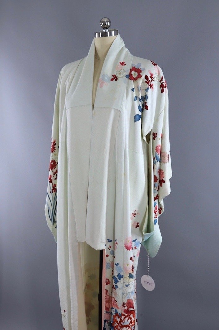 Vintage Silk Kimono Robe / Pale Blue Floral - ThisBlueBird