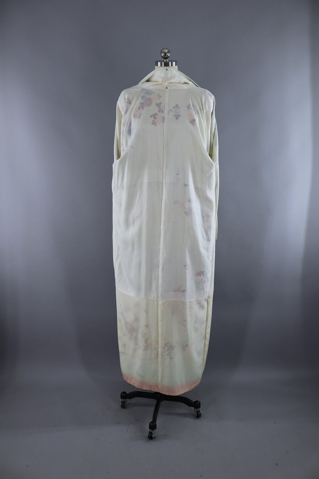 Vintage Silk Kimono Robe / Pale Blue Floral - ThisBlueBird