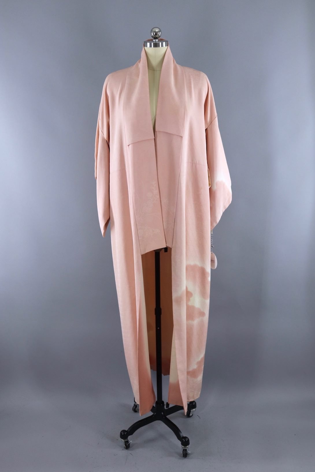 Vintage Silk Kimono Robe / Pink and White Ombre Clouds - ThisBlueBird