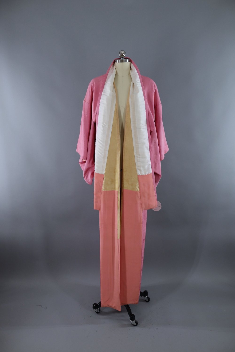 Vintage Silk Kimono Robe / Pink Floral - ThisBlueBird