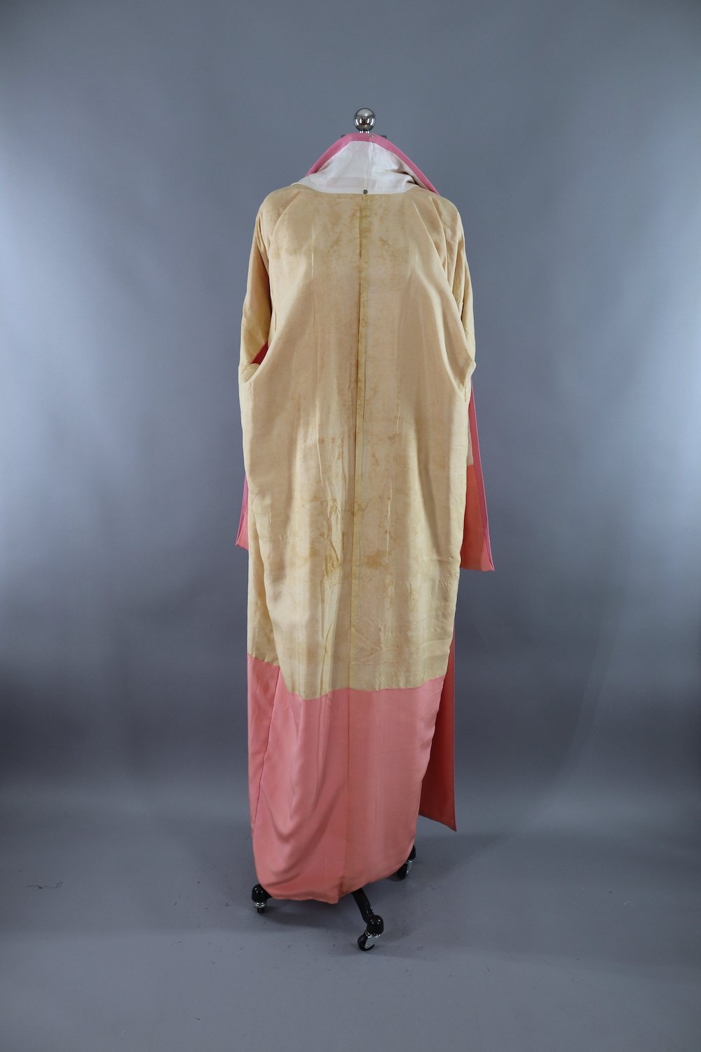 Vintage Silk Kimono Robe / Pink Floral - ThisBlueBird