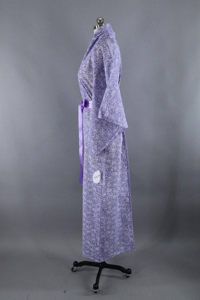 Vintage Silk Kimono Robe / Lavender Blue - ThisBlueBird