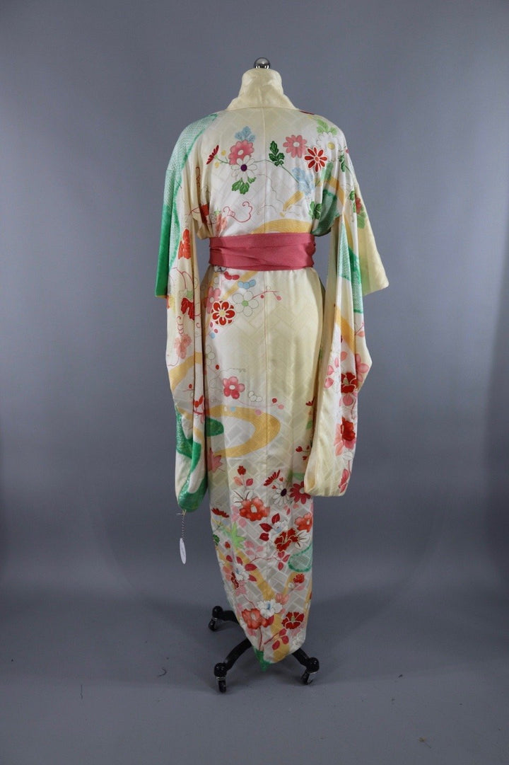 Vintage Silk Kimono Robe / Yellow Ombre Green Floral - ThisBlueBird